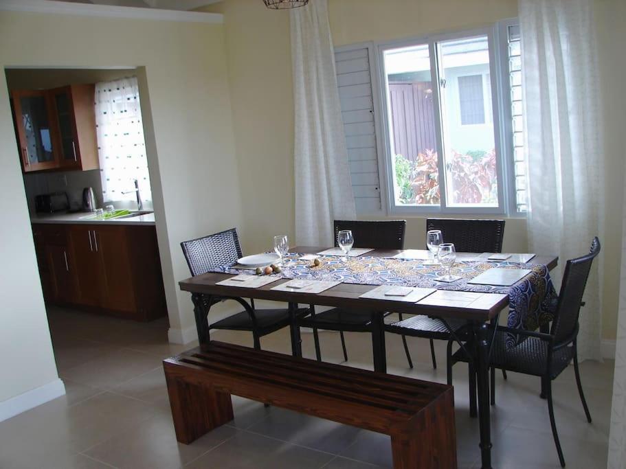 Richmond - Heroes Villa, Ac, Security, Access To Pool, Playground & Private Beach - Welcome Breakfast Basket Εξωτερικό φωτογραφία